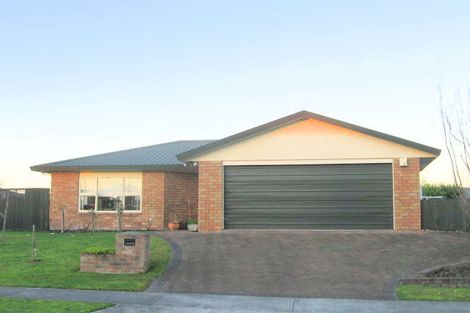 Photo of property in 10 Diomede Glade, Flagstaff, Hamilton, 3210