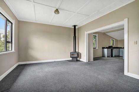 Photo of property in 49 High Street, Eltham, 4322