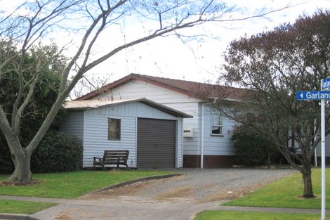 Photo of property in 2 Dale Place, St Andrews, Hamilton, 3200