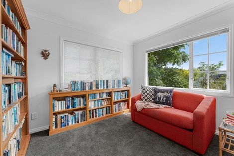 Photo of property in 4 Wentwood Place, Torbay, Auckland, 0630