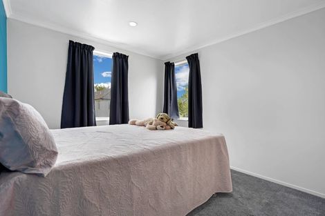 Photo of property in 52 Bruce Pulman Drive, Takanini, 2112
