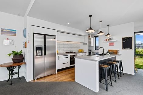 Photo of property in 59 Cameo Grove, Marshland, Christchurch, 8083