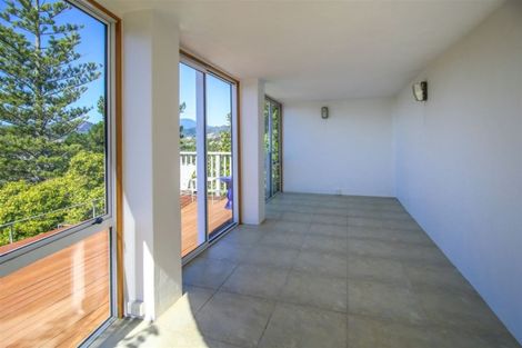 Photo of property in 129 Princes Drive, Britannia Heights, Nelson, 7010