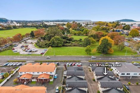 Photo of property in 5/1328 Pukuatua Street, Rotorua, 3010