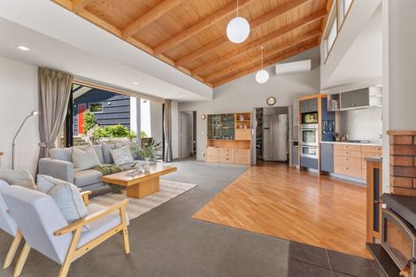 Photo of property in 62 Sunglo Terrace, Otaki, 5512