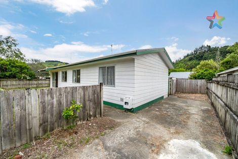 Photo of property in 3 Moonstone Grove, Birchville, Upper Hutt, 5018