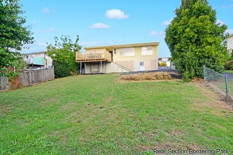 Photo of property in 9 Waverley Avenue, Glenfield, Auckland, 0629