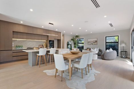 Photo of property in 9 Halcyon Bay Lane, Wainui, 0992