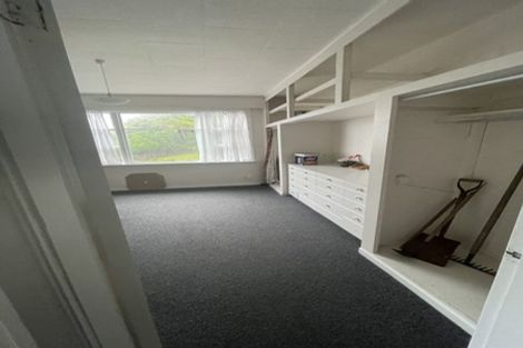 Photo of property in 6 Epsom Way, Karori, Wellington, 6012