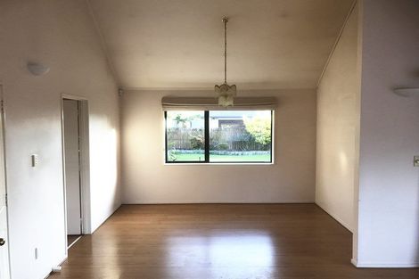 Photo of property in 31 Lemonwood Place, The Gardens, Auckland, 2105