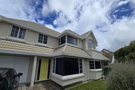 Photo of property in 5 Huia Place, Hutt Central, Lower Hutt, 5010