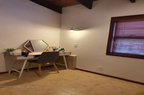 Photo of property in 20 Braemar Road, Castor Bay, Auckland, 0620