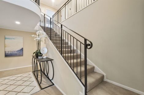 Photo of property in 17 Carousel Crescent, East Tamaki Heights, Auckland, 2016