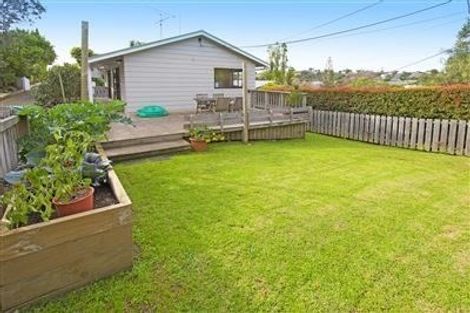 Photo of property in 47a Matai Road, Stanmore Bay, Whangaparaoa, 0932