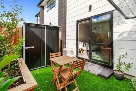 Photo of property in 2/4 Collingwood Street, Waterloo, Lower Hutt, 5011