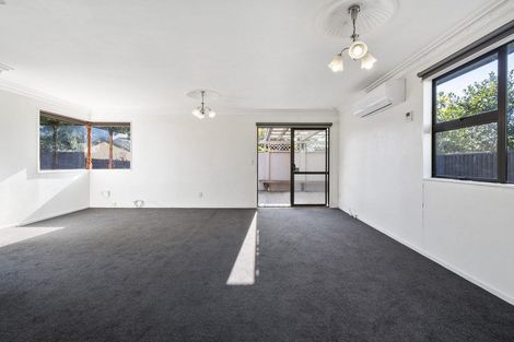 Photo of property in 1 Laurel Place, Awapuni, Palmerston North, 4412