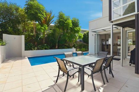 Photo of property in 70 St Michaels Avenue, Point Chevalier, Auckland, 1022