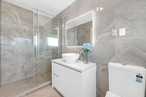 Photo of property in 3 Puoro Street, Flat Bush, Auckland, 2019