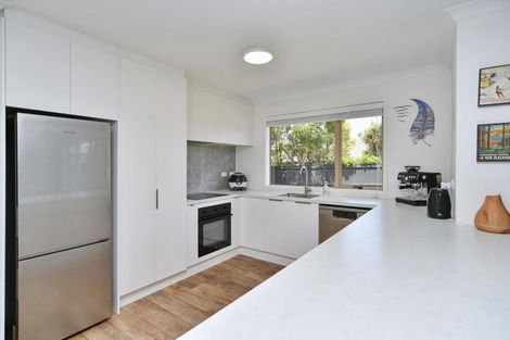 Photo of property in 19 Kapiti Street, Parklands, Christchurch, 8083