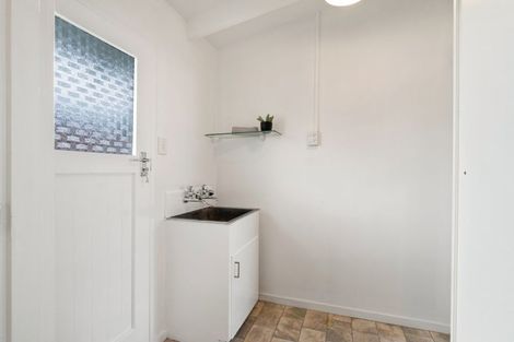 Photo of property in 100c Bell Street, Whanganui, 4500