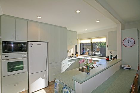 Photo of property in 10b Wedgewood Avenue, Cashmere, Christchurch, 8022