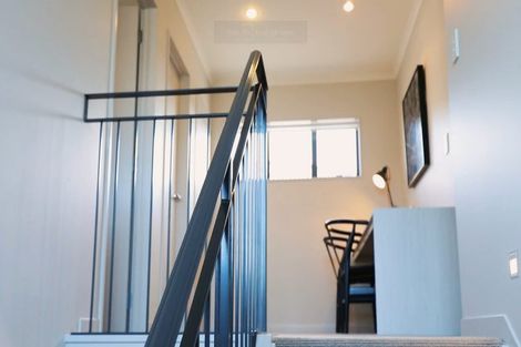 Photo of property in 33 Ganley Terrace, Stonefields, Auckland, 1072