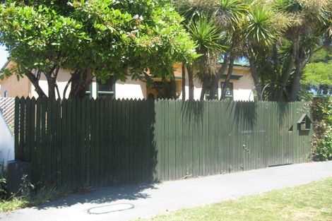 Photo of property in 2 Devon Street, Sydenham, Christchurch, 8023