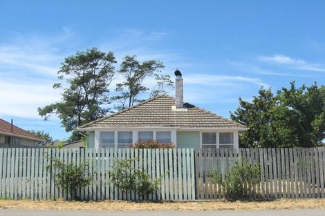 Photo of property in 82 Baynes Street, Burwood, Christchurch, 8083