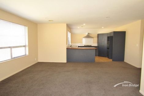 Photo of property in 3 Aotea Drive, Aotea, Porirua, 5024