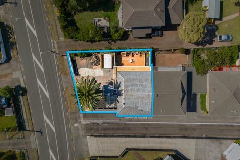 Photo of property in 1/100 Titirangi Road, New Lynn, Auckland, 0600