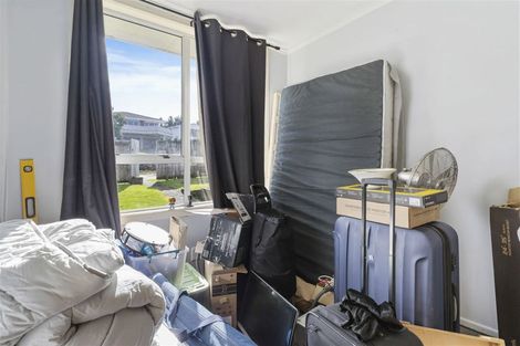 Photo of property in 1/22 Edgeworth Road, Glenfield, Auckland, 0629