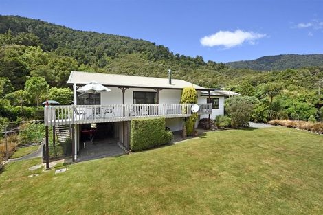 Photo of property in 16 Nikau Street, Duncan Bay, Rai Valley, 7195