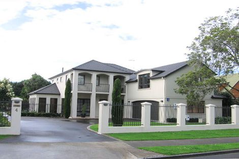 Photo of property in 2 Caccia Birch Lane, Hokowhitu, Palmerston North, 4410