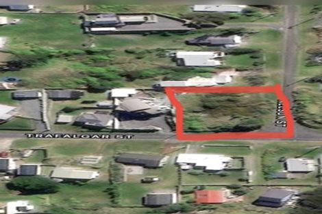 Photo of property in 2 Nelson Street, Foxton Beach, Foxton, 4815