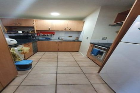 Photo of property in 4/109 Shakespeare Road, Milford, Auckland, 0620