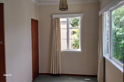 Photo of property in 12 Olivia Crescent, Tawa, Wellington, 5028