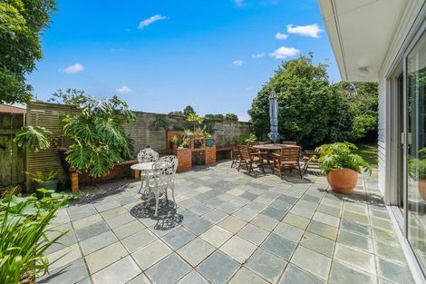 Photo of property in 307 Te Moana Road, Waikanae, 5036