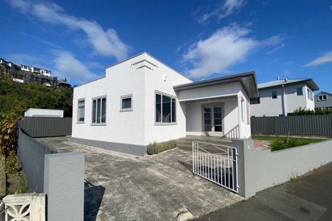 Photo of property in 6 Kenny Avenue, Ahuriri, Napier, 4110