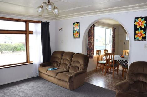 Photo of property in 28 Clyde Street, Oamaru North, Oamaru, 9400