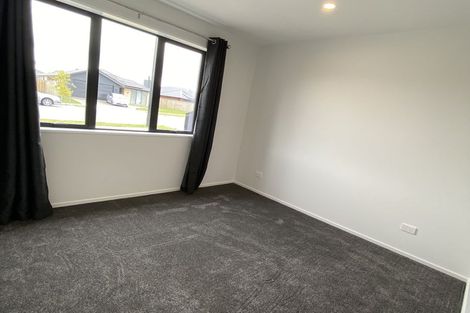 Photo of property in 16 Chambers Avenue, Woodend, 7610