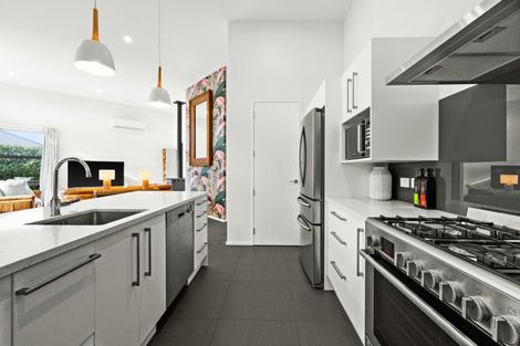 Photo of property in 130 Brookvale Road, Havelock North, 4130