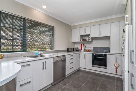 Photo of property in 28 Sapphire Drive, Hairini, Tauranga, 3112