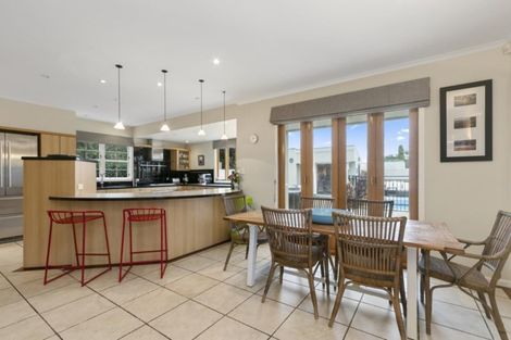 Photo of property in 25 Cheviot Road, Lowry Bay, Lower Hutt, 5013
