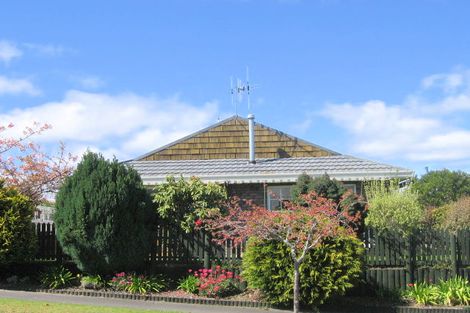 Photo of property in 5 Golders Place, Richmond Heights, Taupo, 3330