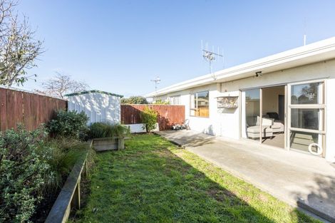 Photo of property in 1/20 Lyttelton Crescent, Tamatea, Napier, 4112