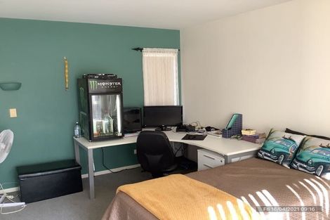 Photo of property in 22 Anaheim Boulevard, Shamrock Park, Auckland, 2016