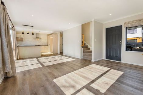 Photo of property in 28 Mili Way, Ranui, Auckland, 0612