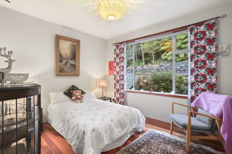 Photo of property in 30 Tinopai Road, Titirangi, Auckland, 0604