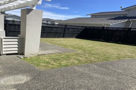 Photo of property in 40 Mulvaney Crescent, Henderson, Auckland, 0612