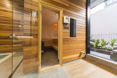 Photo of property in 8a Albany Highway, Greenhithe, Auckland, 0632